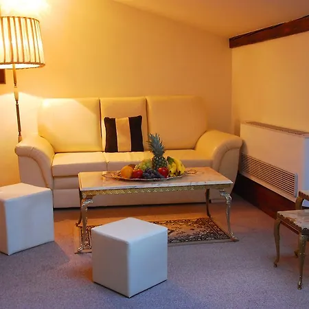 Old Time Hotel 3*