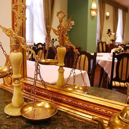 Old Time Hotel 3*
