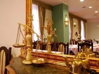 Old Time Отель 3*